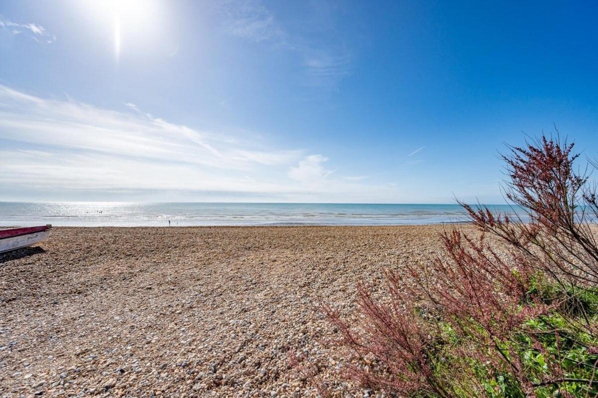 Escape To Paradise At Pevensey Bay Holiday Park 13 Woodland Walk Vila Exterior foto